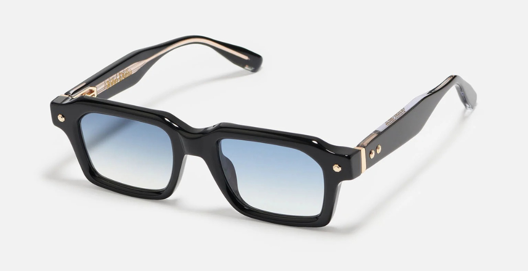John Dalia P19 | C101 - Luxussonnenbrille mit schwarzem Rahmen und blauen Gläsern.