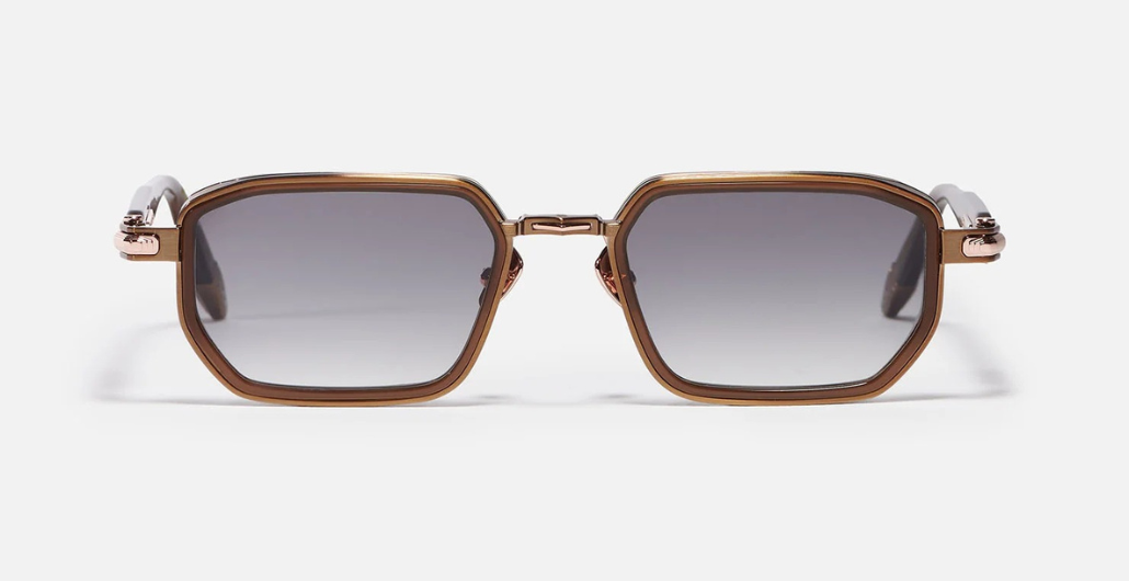 John Dalia Miles | C440 - Luxussonnenbrille mit goldenem Rahmen und grauen Gläsern.