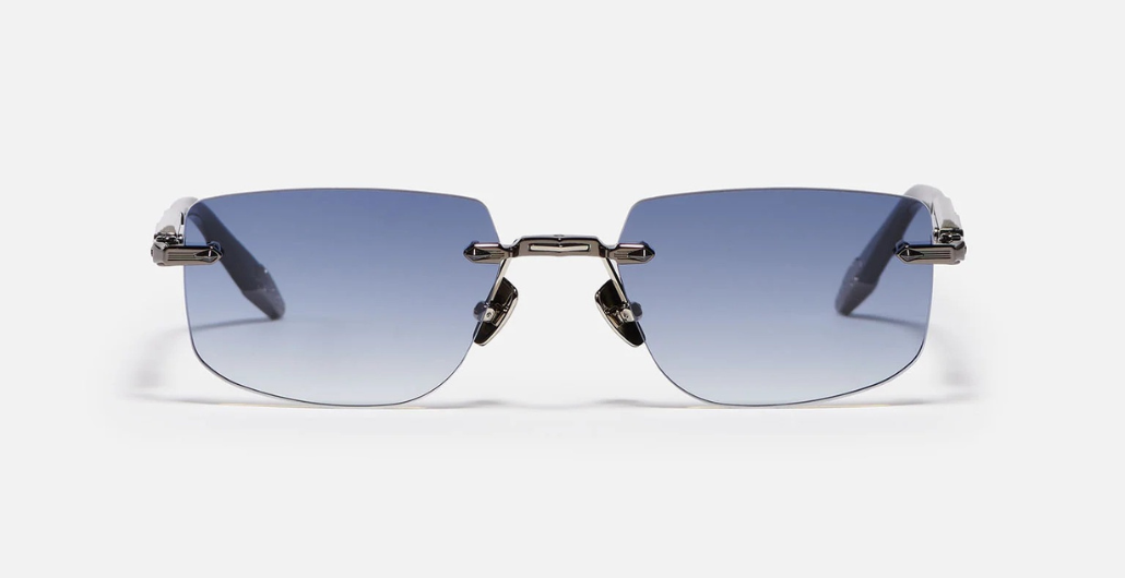 John Dalia R04 | C420 - Luxussonnenbrille mit silbernem Rahmen und blauen Gläsern.