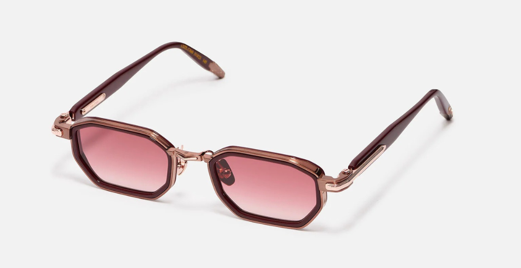 John Dalia Axel | C460 - Luxussonnenbrille mit roségoldenem Rahmen und roten Gläsern.