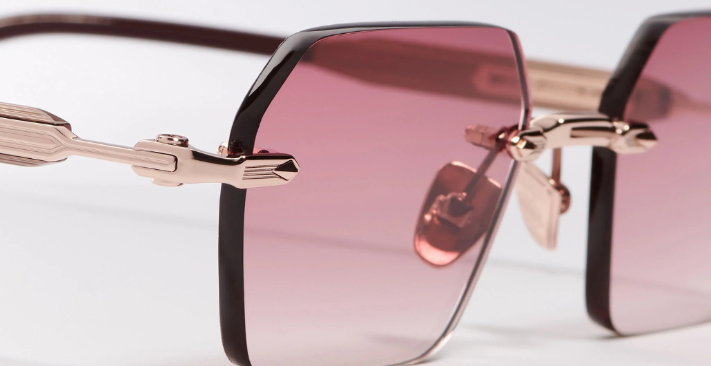 John Dalia R03 | C460 - Luxussonnenbrille mit Roségold Rahmen und rosa Gläsern.