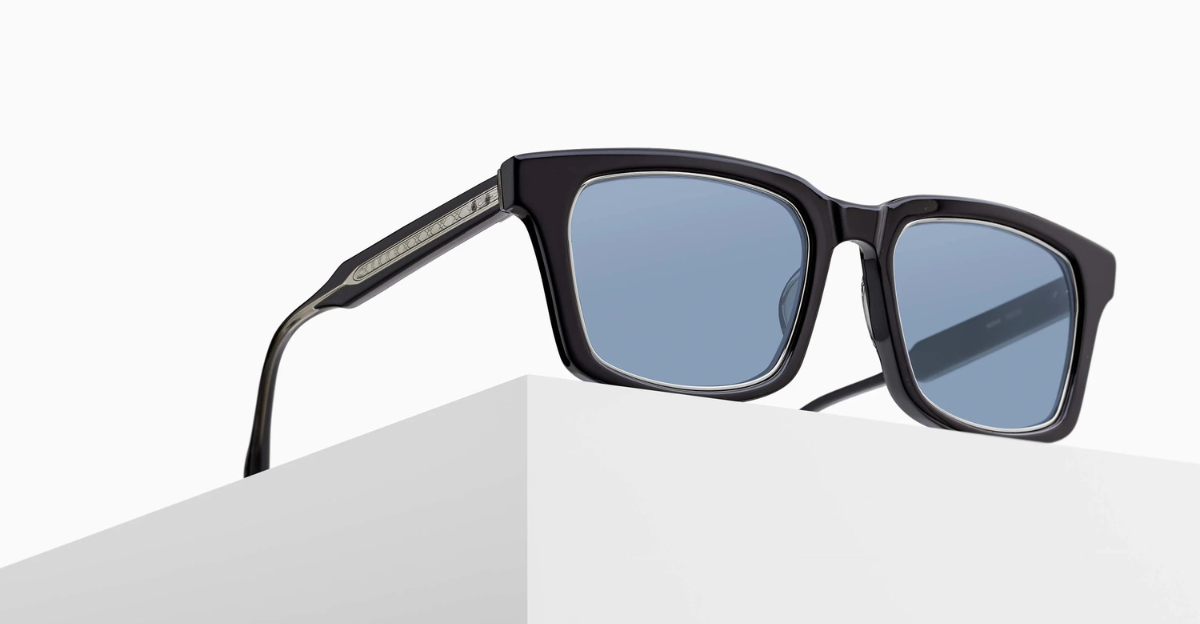 Matsuda M1040 | Black - Luxussonnenbrille mit schwarzem Rahmen und blauen Gläsern handgemacht in Japan 