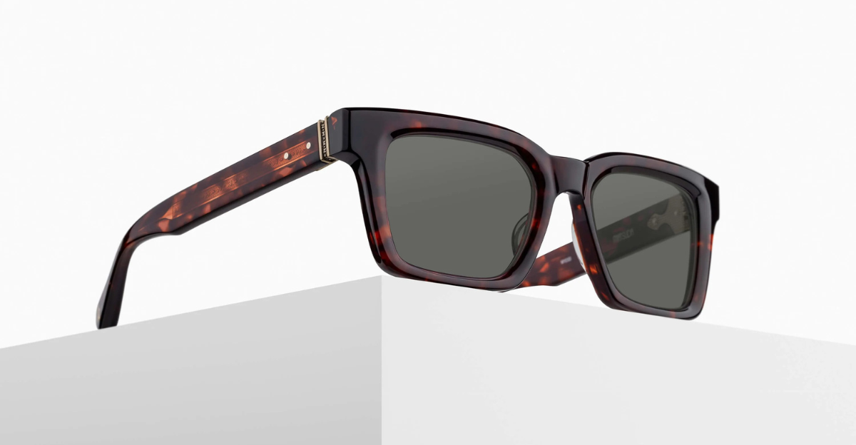 Matsuda M1033 | Dark Brown Demi - Luxussonnenbrille mit braunem Rahmen und grünen Gläsern handgemacht in Japan 