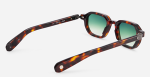 Sato Izar | TT/BB-1 - luxuriöse Sonnenbrille in braun mit grünen verlaufsgläsern, gefertigt in Japan