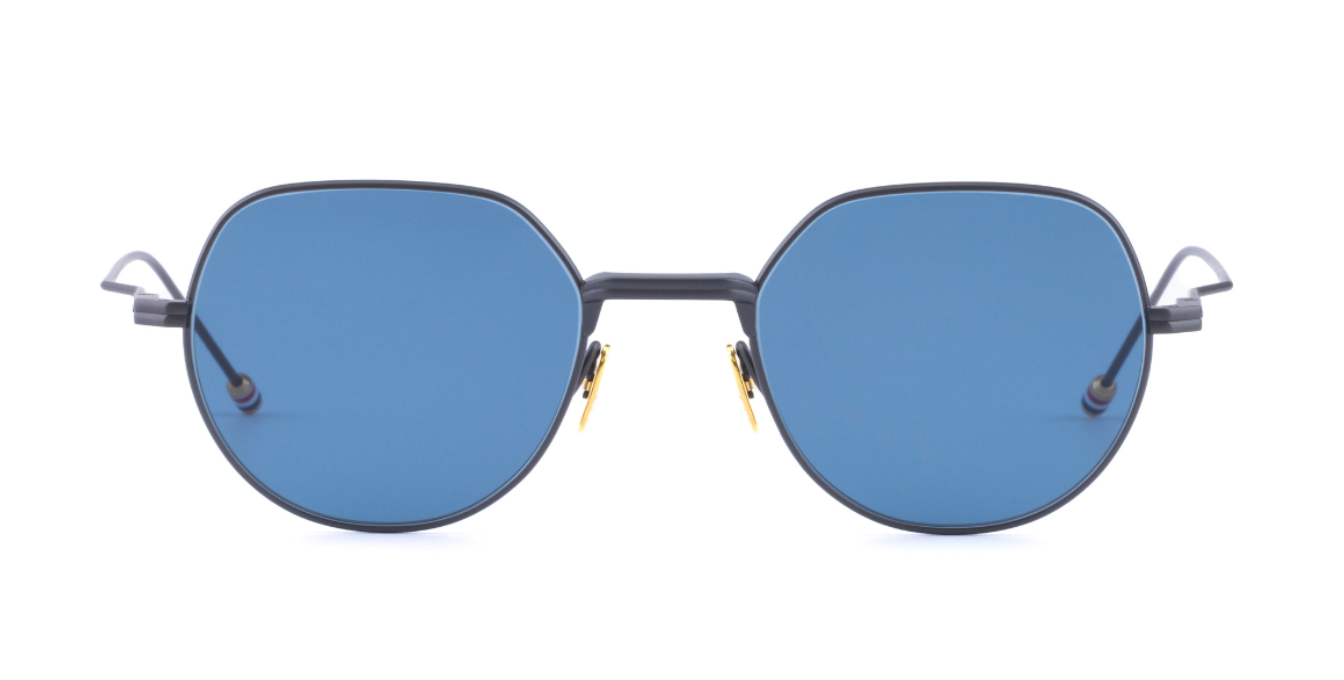thom browne 935a 005 Rechteckige Sonnenbrille mit schwarzem Rahmen und blauen Gläsern