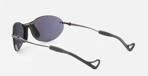 district vision mami Vantage graphite randlose sportsonnenbrille in einem dunklen grau mit grauen gläsern