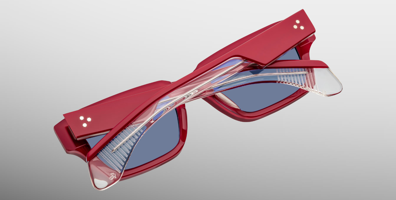 jacques marie mage ashcroft pirate eckige sonnenbrille in rot mit blauen gläsern