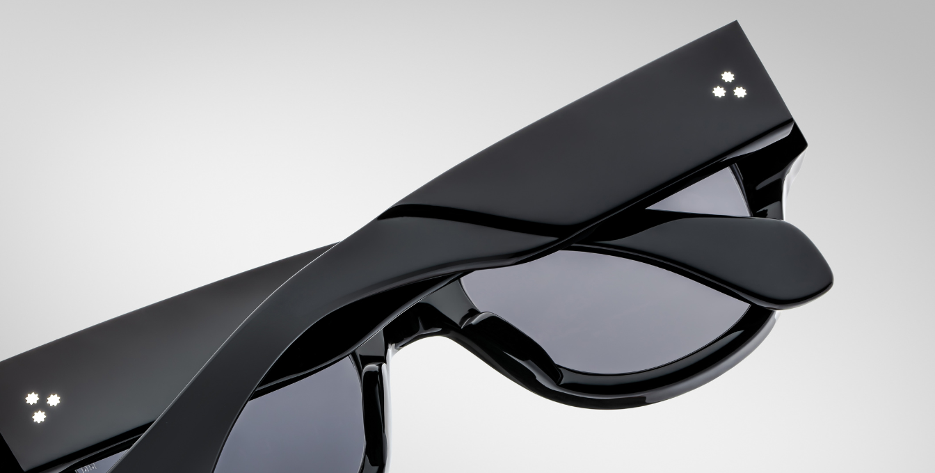 jacques marie mage chelsea black eckige sonnenbrille in schwarz mit schwarzen gläsern