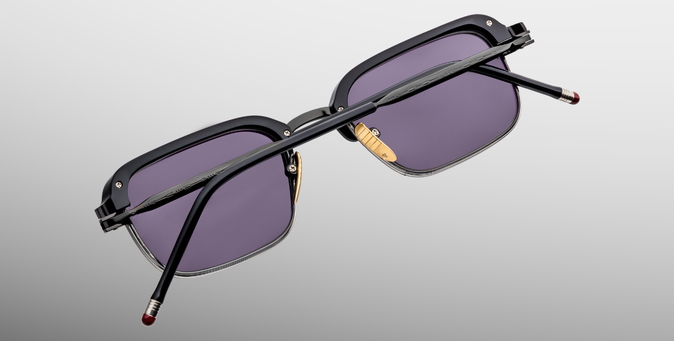 jacques marie mage comanche corbeau rechteckige sonnenbrille aus Titan und acetat in schwarz mit silber und grauen gläsern