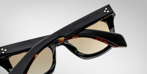 jacques marie mage dealan noir 15 eckige sonnenbrille in schwarz mit braunen gläsern