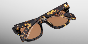 jacques marie mage dealan tokyo eckige sonnenbrille aus acetat in havana mit orangenen gläsern