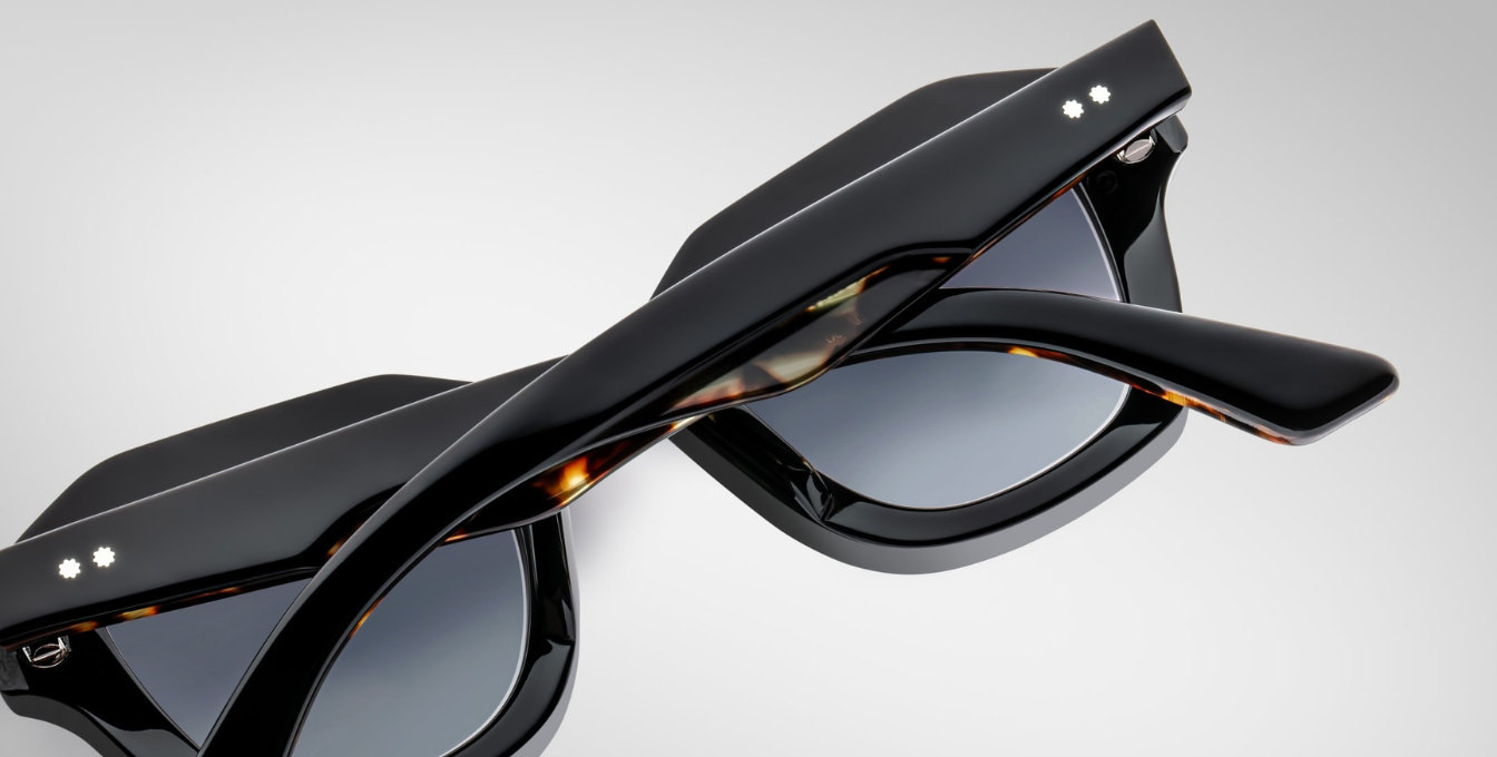 jacques marie mage eichler noir11 eckige sonnenbrille in schwarz mit grauen verlaufsgläsern