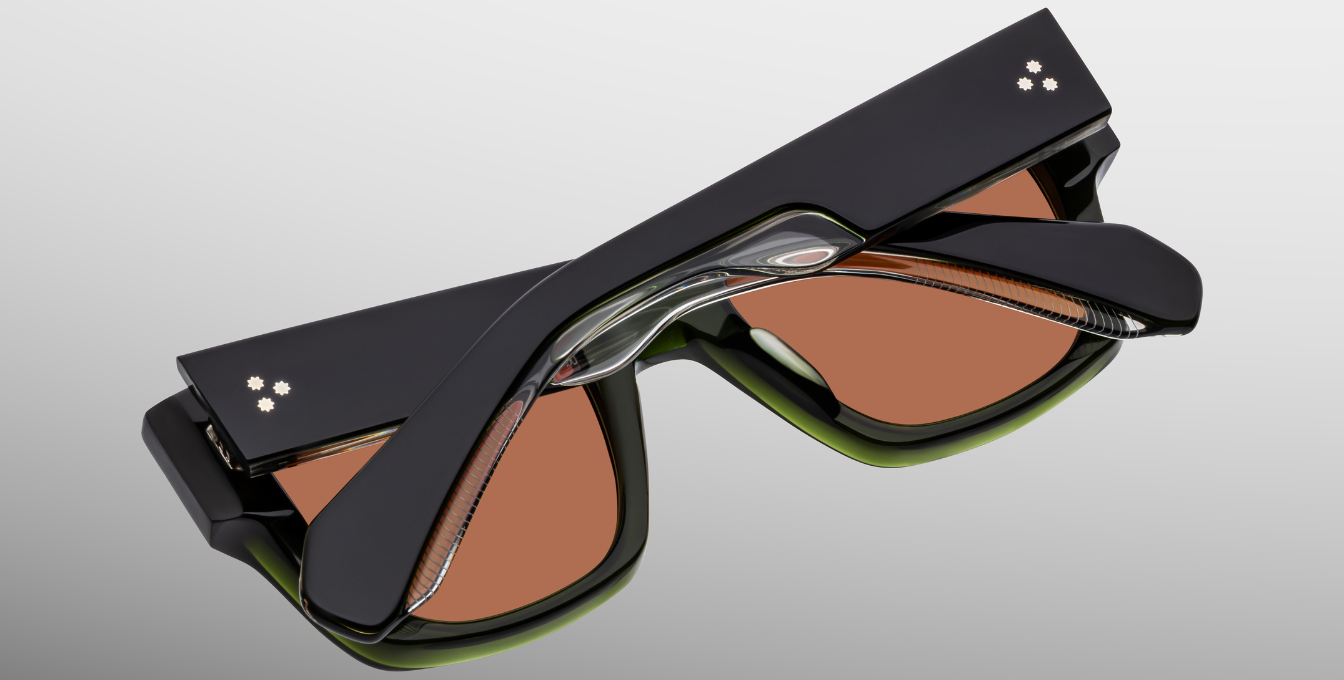 jacques marie mage enzo borneo eckige sonnenbrille in grün mit orangenen gläsern