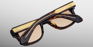 jacques marie mage fly agar eckige sonnenbrille in havana mit gelben gläsern