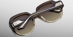 jacques marie mage ocean child smoke fade eckige sonnenbrille in transparenten grau mit grauen gläsern