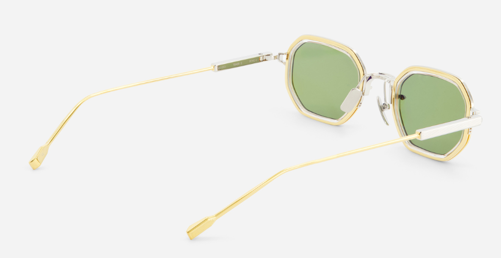 sato timir II P/yg-1 rechteckige sonnenbrille aus titan in gold und silber mit grünen gläsern