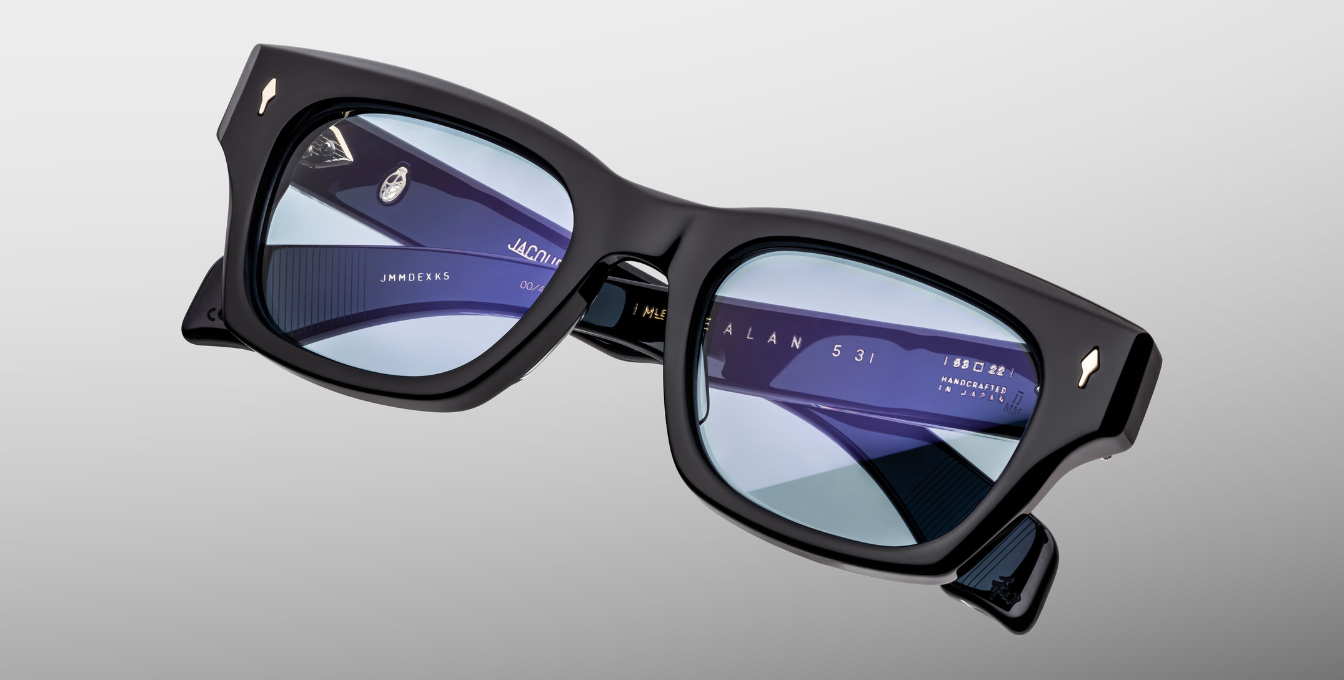 jacques marie mage dealan 53 obscure eckige sonnenbrille in einem dunklen blau mit hellblauen gläsern