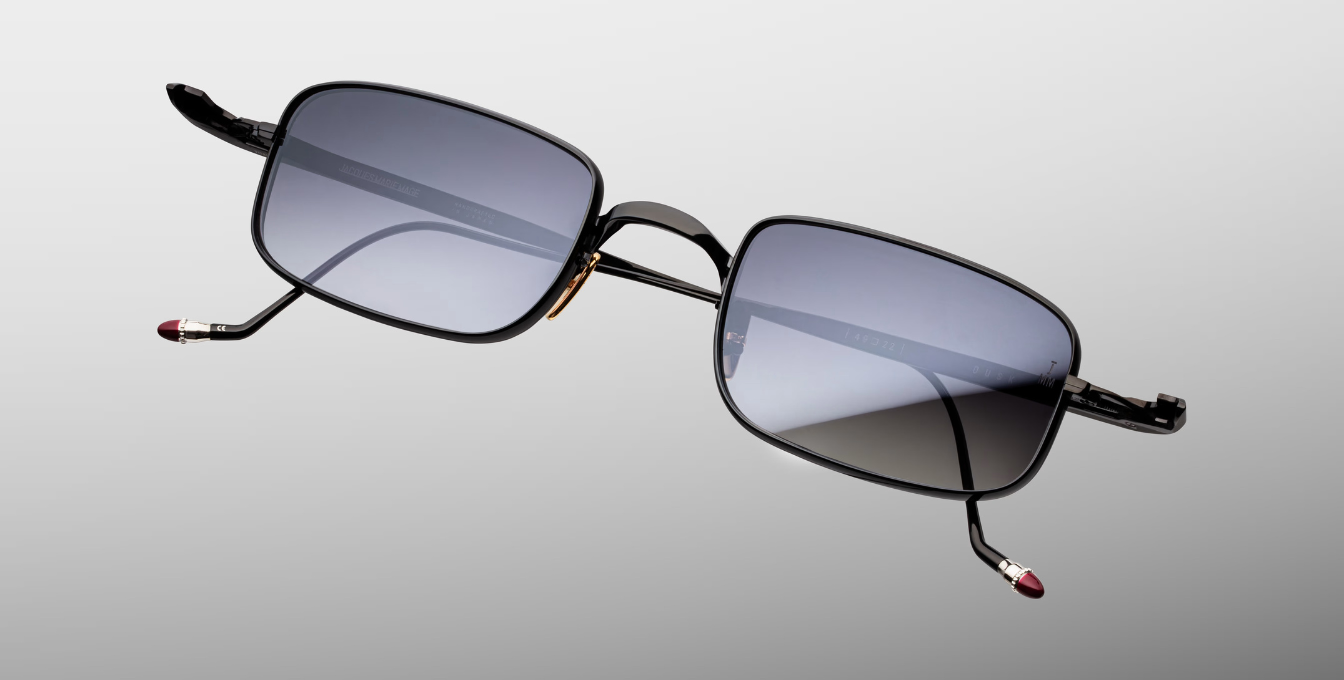 jacques marie mage dusk black eckige sonnenbrille aus titan in schwarz mit grauen verspiegelten gläsern