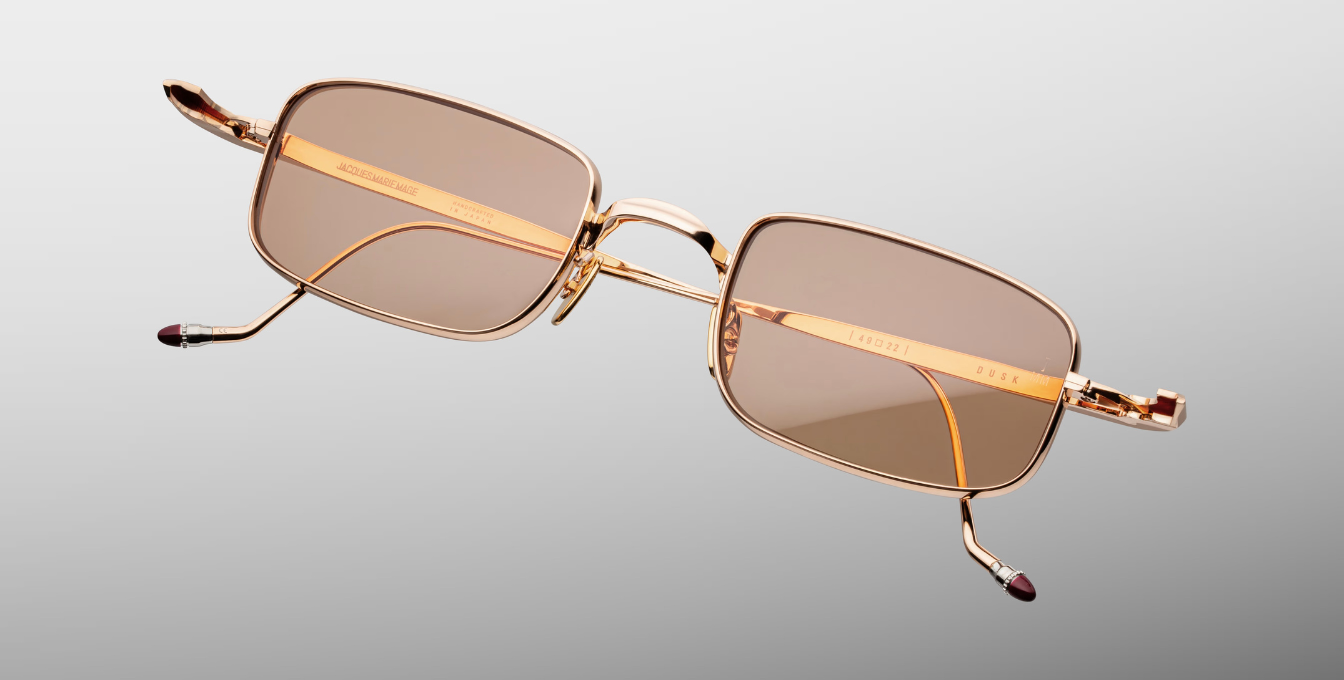 jacques marie mage dusk sweetheart eckige sonnenbrille aus titan in rosegold mit orangenen gläsern
