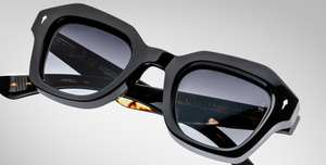 jacques marie mage eichler noir11 eckige sonnenbrille in schwarz mit grauen verlaufsgläsern