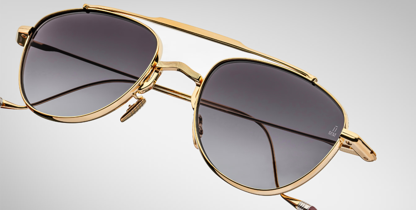 jacques marie mage flynn cia aviator sonnenbrille aus titan in gold mit grauen verlaufsgläsern