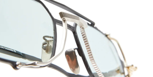 kuboraum Z71 BSG eckige sonnenbrille in chwarz, gold und silber mit hellgrünen gläsern