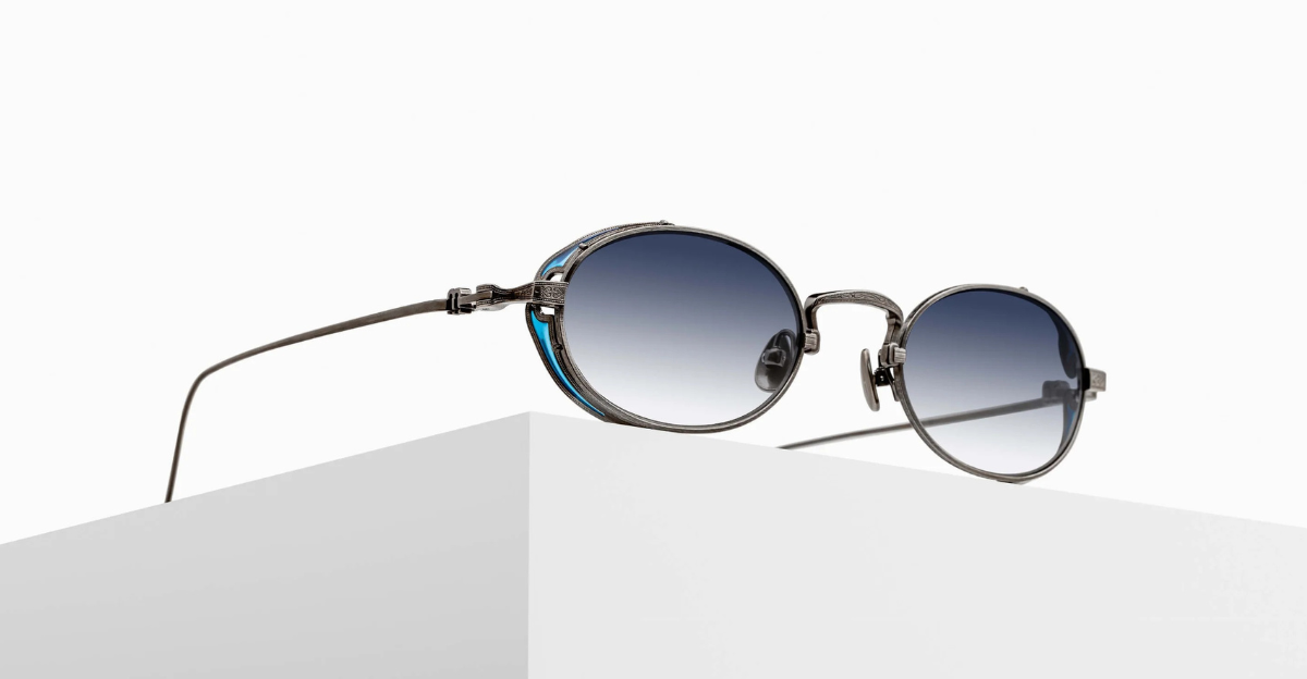 matsuda M3169 antique silver ovale sonnenbrille aus titan in silber mit blauen verlaufsgläser