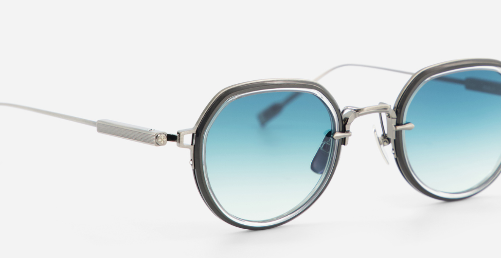 Sato Belell II AS/BB-1 pantoförmige sonnenbrille aus titan in silber und schwarz mit blauen verlaufsgläser
