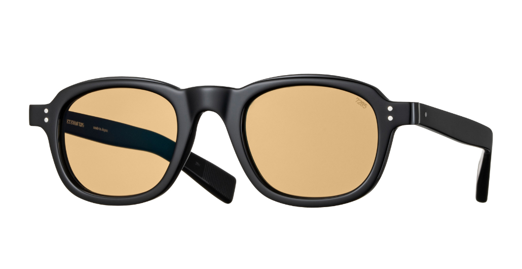 eyevan 372E | 100 eckige sonnenbrille in schwarz mit orangenen gläsern