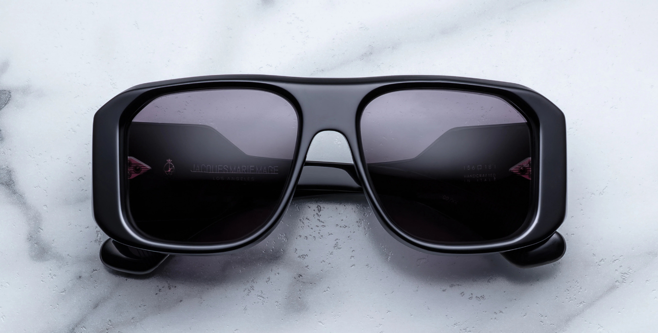 jacques marie mage alfie shadow eckige sonnenbrille in schwarz mit dunkelgrauen gläsern