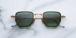 jacques marie mage atkins musket eckige sonnenbrille in gold und grün und grünen gläsern