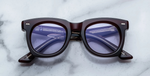 jacques marie mage ava cherry eckige sonnenbrille mit roten acetat und violetten gläsern