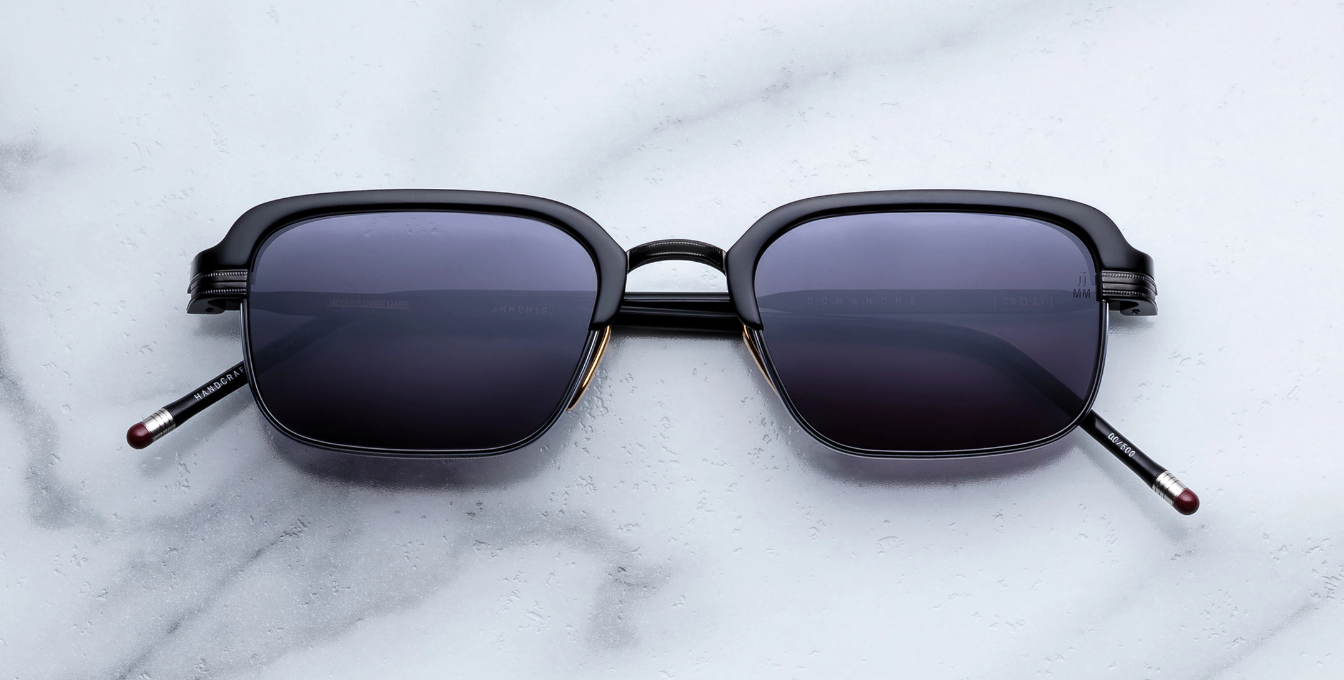 jacques marie mage comanche corbeau rechteckige sonnenbrille aus Titan und acetat in schwarz mit silber und grauen gläsern
