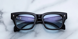 jacques marie mage dealan 53 obscure eckige sonnenbrille in einem dunklen blau mit hellblauen gläsern