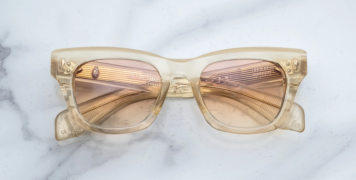 jacques marie mage dealan photochromic halo eckige beige fassung aus Acetat mit hellbrauen Verlaufsgläser