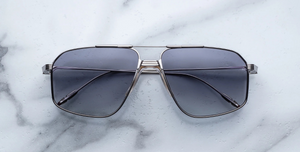 jacques marie mage jagger sulfur aviotor sonnenbrille in silber mit grauen gläsern