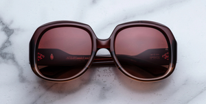 jacques marie mage ocean child carmine eckige sonnenbrille in rot orange mit rot orangenen verlaufsgläsern