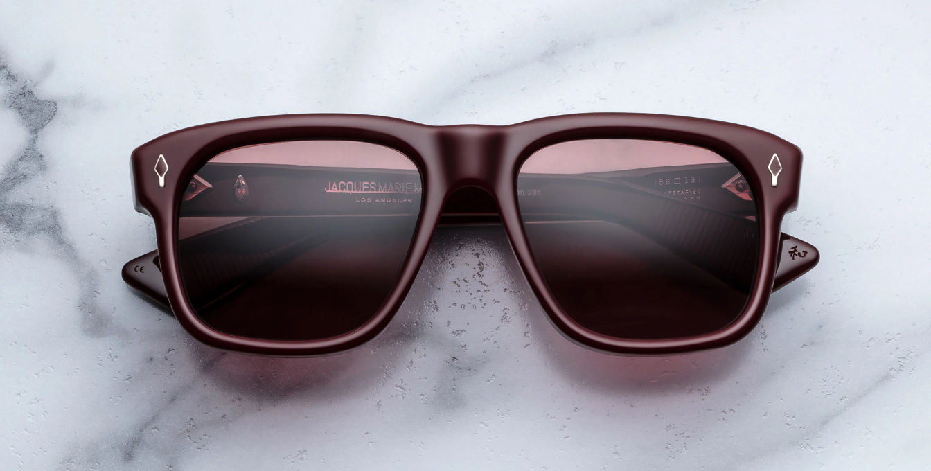 jacques marie mage yves cassis eckige sonnenbrille in rubinrot mit weinroten gläsern