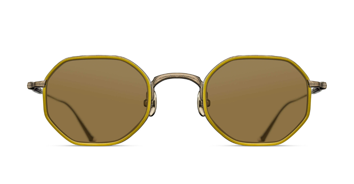 matsuda M3086-I_AntiqueGold-Yellow eckige sonnenbrille aus titan und acetat in gold und gelb mit braunen gläsern