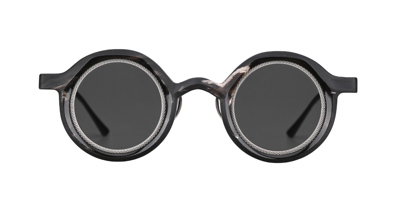 rigards  RG1062_UniBlack_White runde sonnenbrille aus horn und titan in schwarz weiß mit grauen gläsern