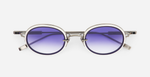 sato acamar II as/p-1 ovale sonnenbrille aus titan in silber mit blauen verlaufsgläsern