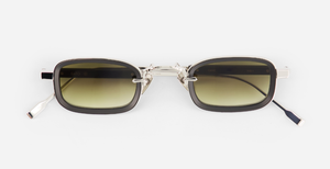 sato canicula p/b-1 rechteckige sonnenbrille aus titan in platinum und matt schwarz mit grünen verlaufsgläsern