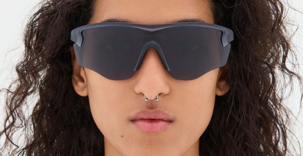 district vision junya racer slate front woman