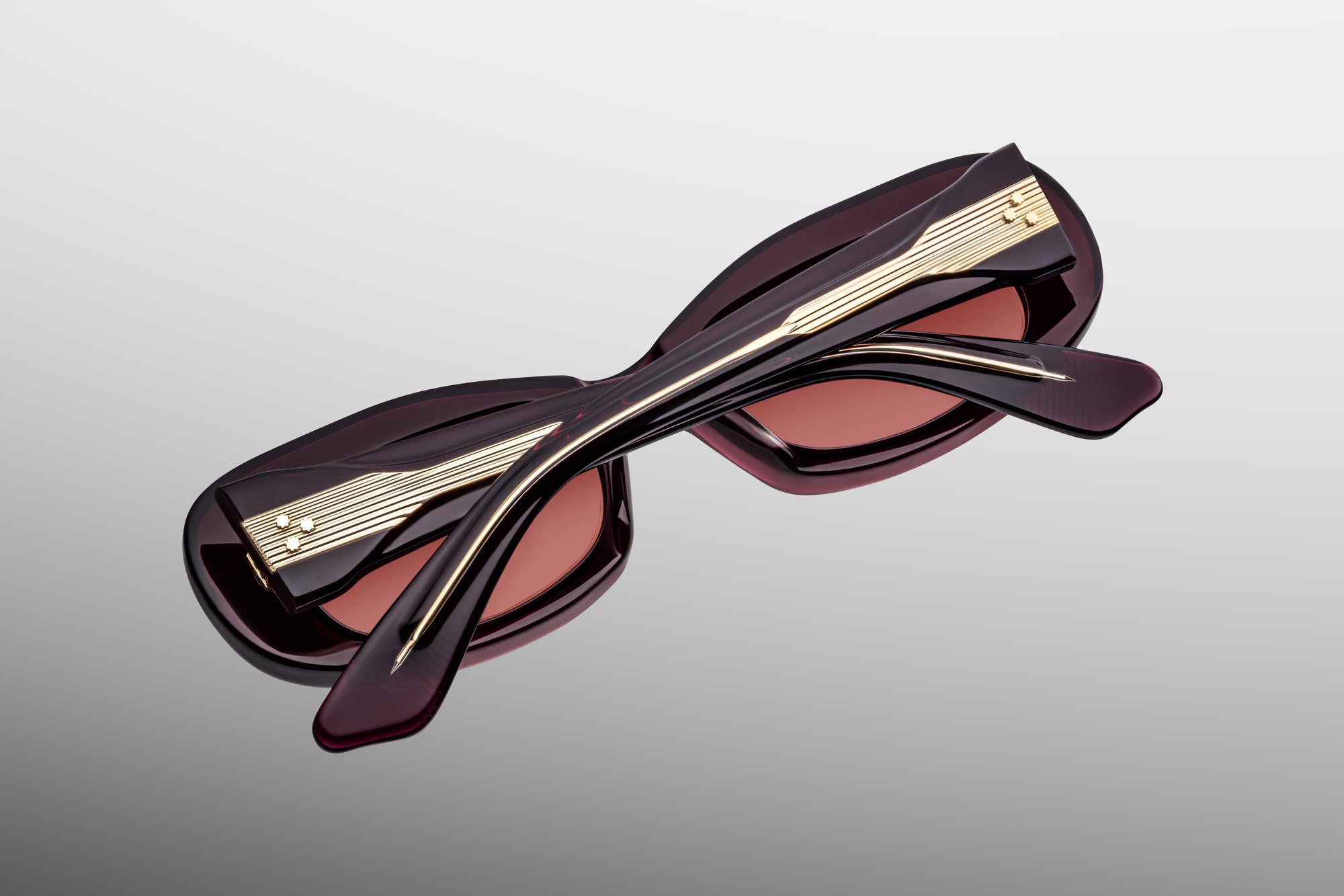 Jacques Marie Mage Ann Sonnenbrille in Amarena - limitierte, handgefertigte Luxusbrille 