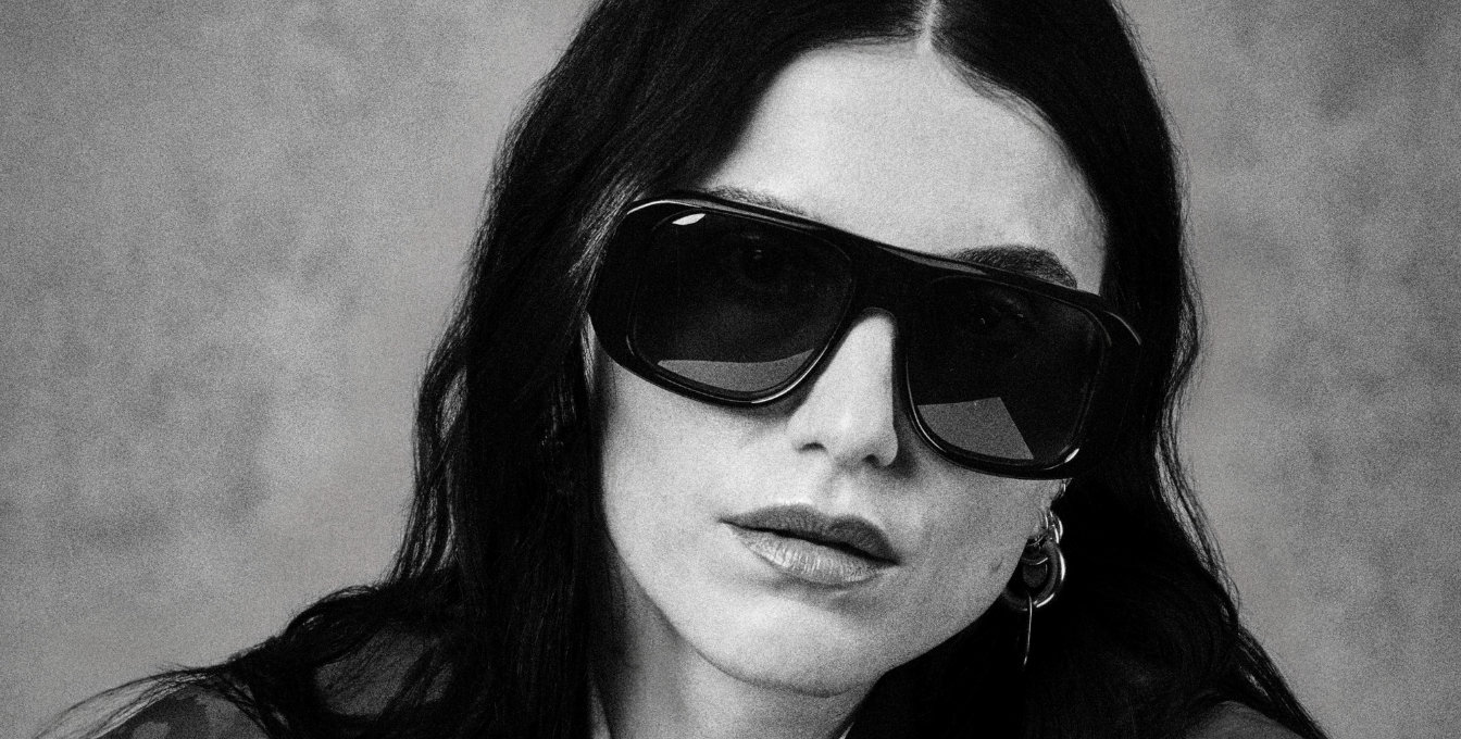 jacques marie mage alfie shadow eckige sonnenbrille in schwarz mit dunkelgrauen gläsern