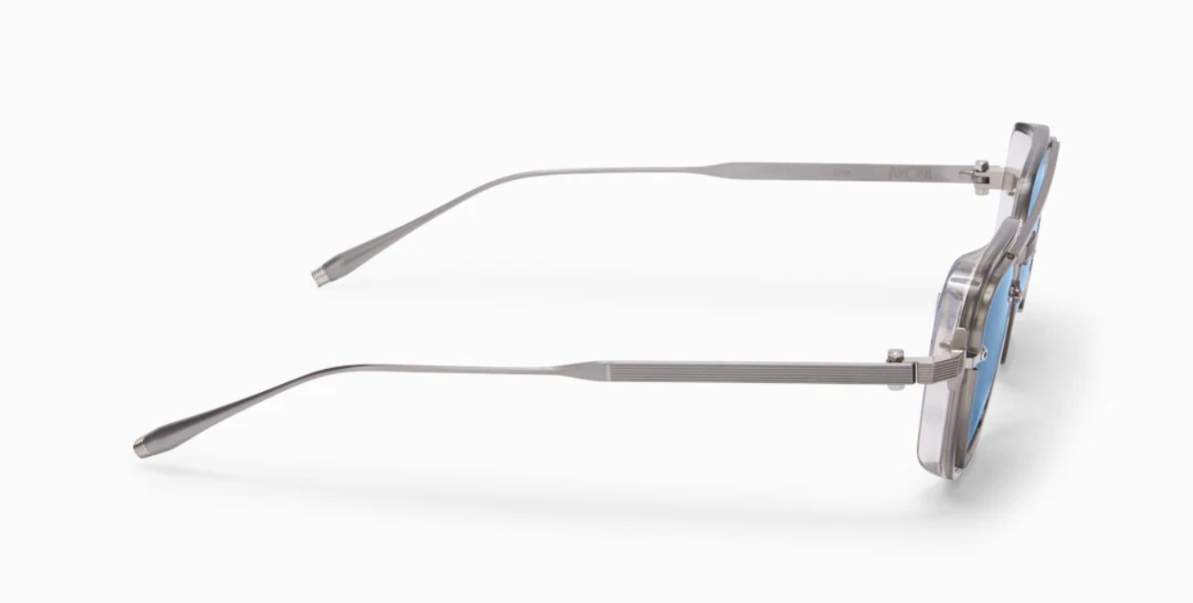 akoni jura crystal grey eckige sonnenbrille in grau und silber mit blauen gläsern