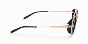 akoni astria matte black ovale sonnenbrille in matt schwarz und gold mit grauen gläsern