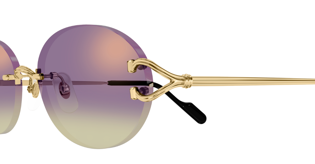 cartier 0551S 006 ovale sonnenbrille in gold und violetten gläsern