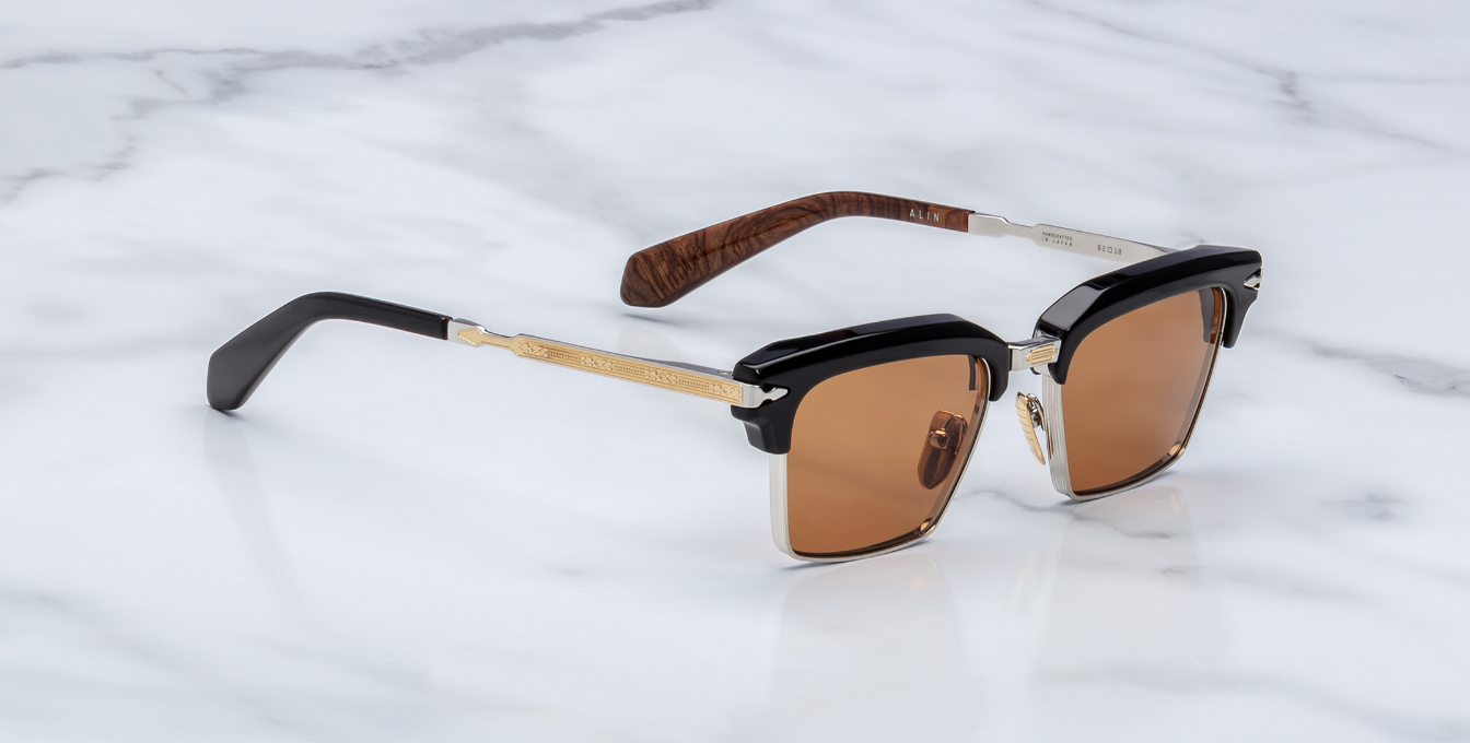 jacques marie mage alin noirx eckige sonnenbrille in silber , gold und schwarz mit braunen gläsern