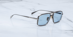 jacques marie mage earl antique silver eckige aviator sonnenbrille in gunmetal und silber mit blauen gläsern